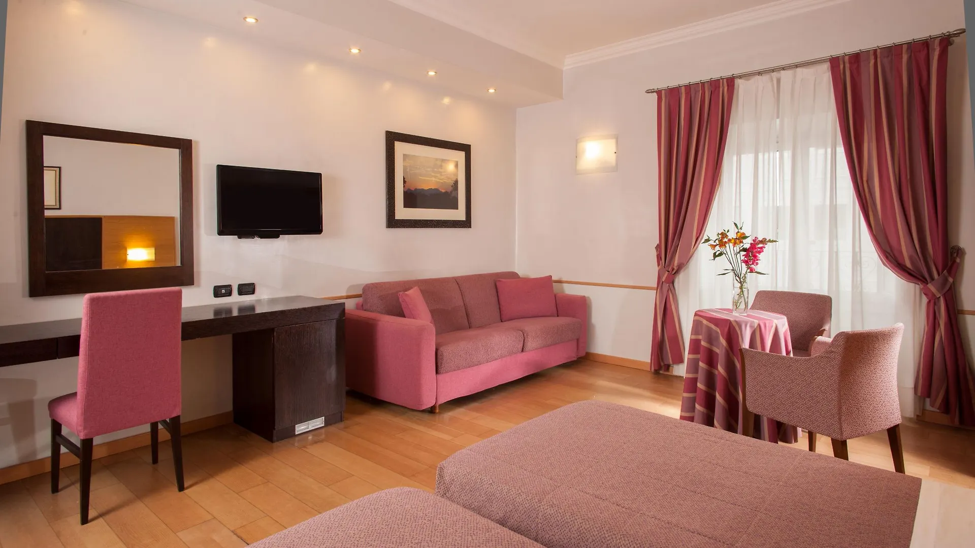 Hotel Piemonte Róma 3*,