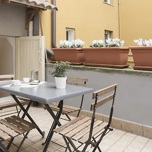 Apartment Campo De' Fiori Flat, Rome