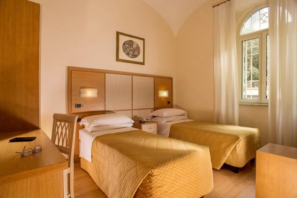 Hotel Piemonte Rome