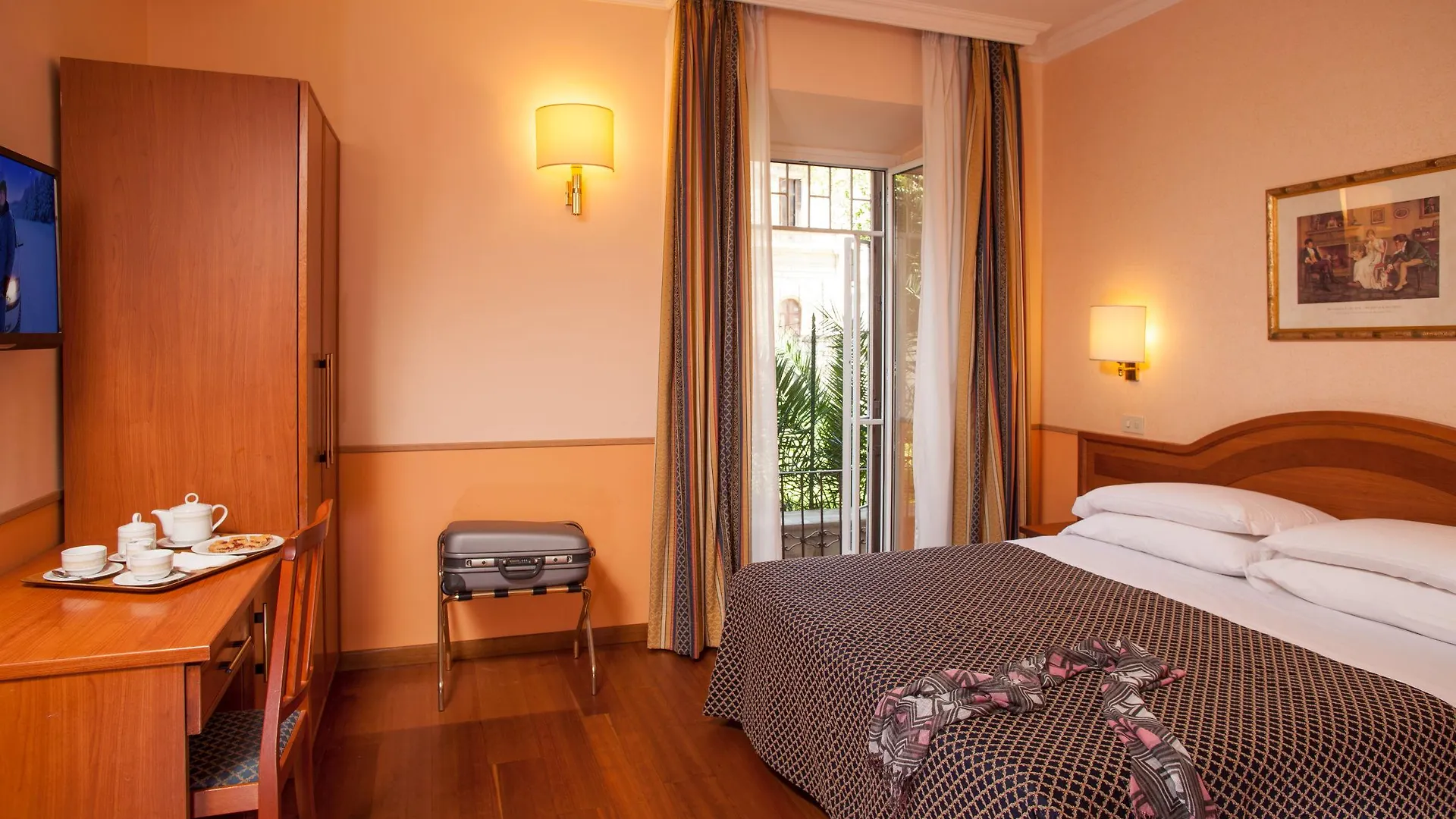 ***  Hotel Piemonte Rome Italy